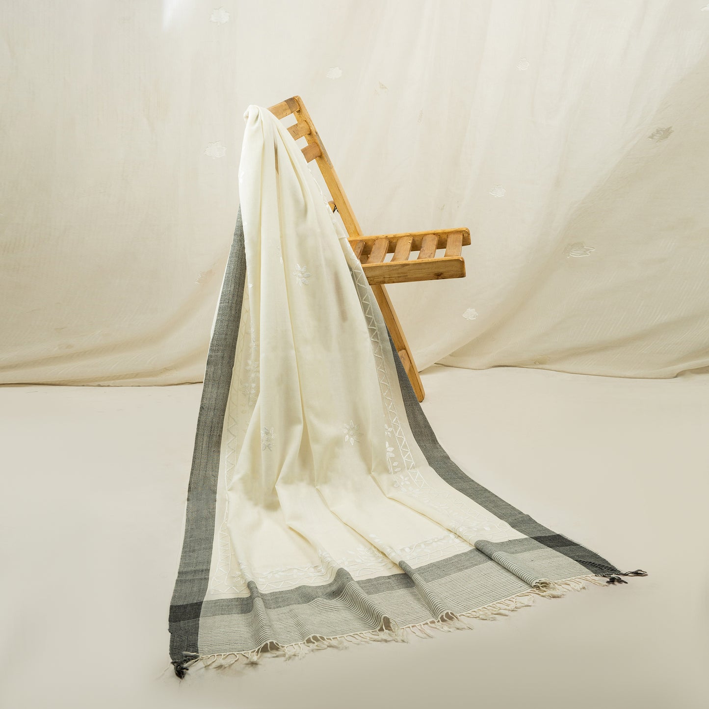 Grey White Lux wool premium shawl